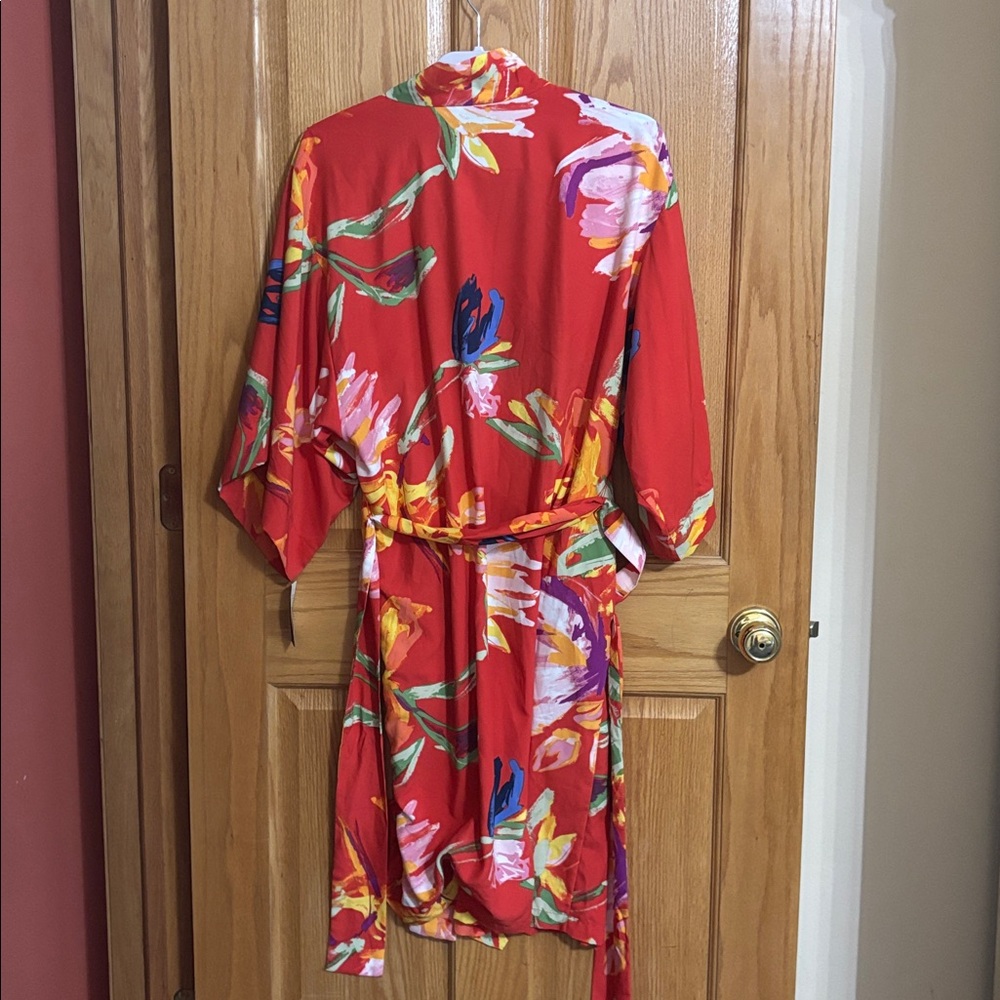 Woman Robe - Picture 5 of 7